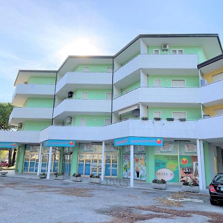 Condominio Prisma Bibione Eksteriør bilde